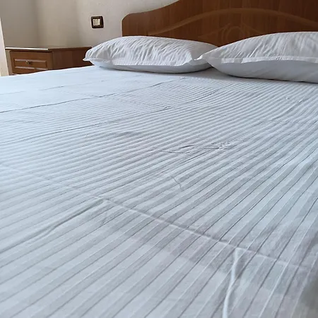 Apartmán Aliaj Cozzy For 2