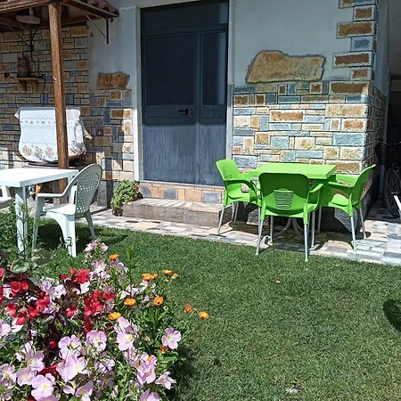 Apartmán Aliaj Cozzy For 2