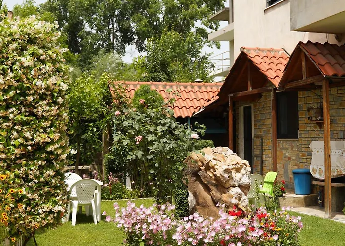 Aliaj Cozzy For 2 Durres