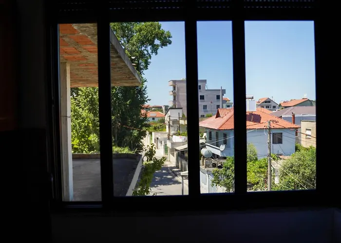 Aliaj Cozzy For 2 Apartment